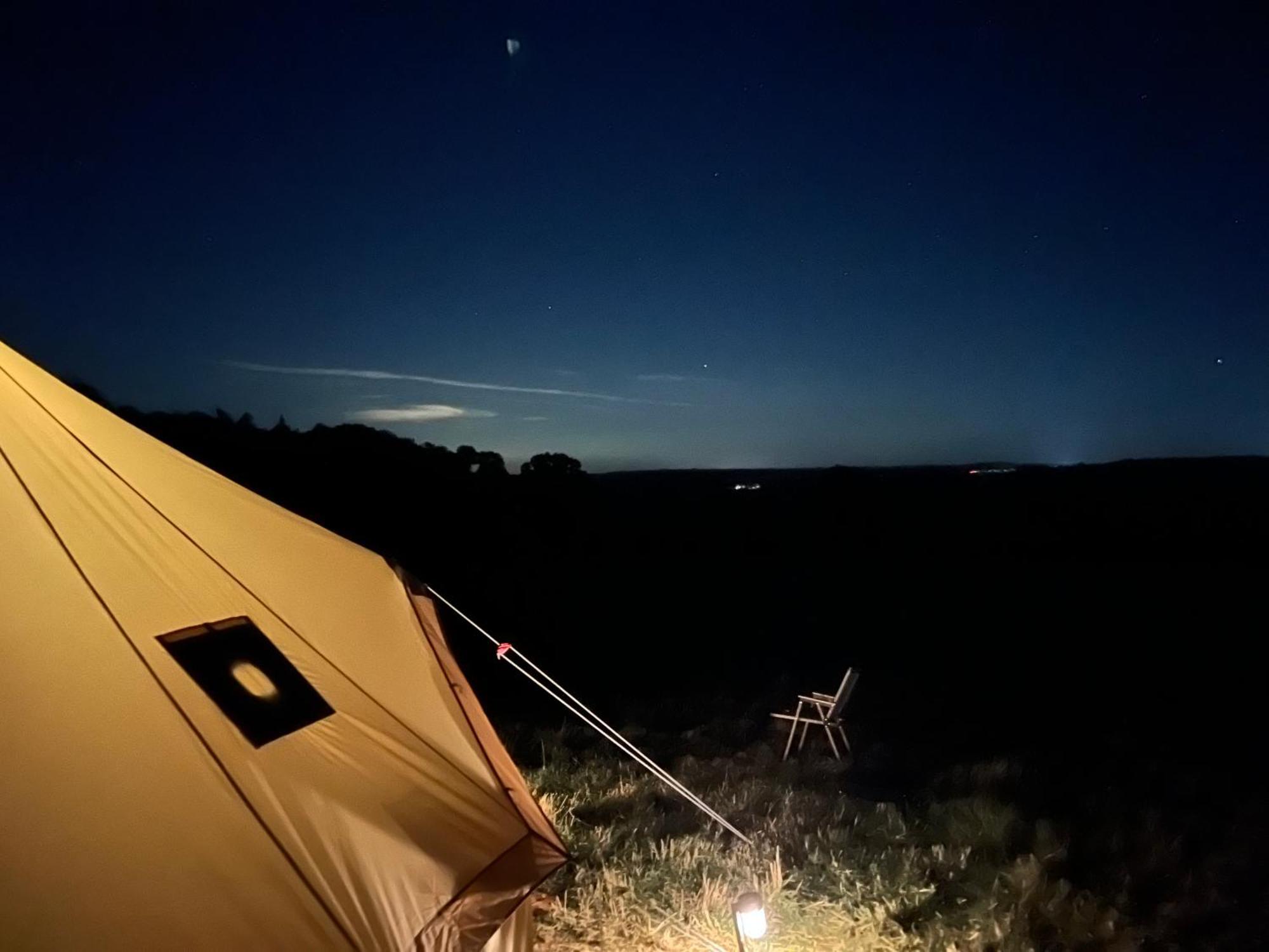 Bell Tent 4M Fossewold Farm Camping Moreton-in-Marsh Extérieur photo