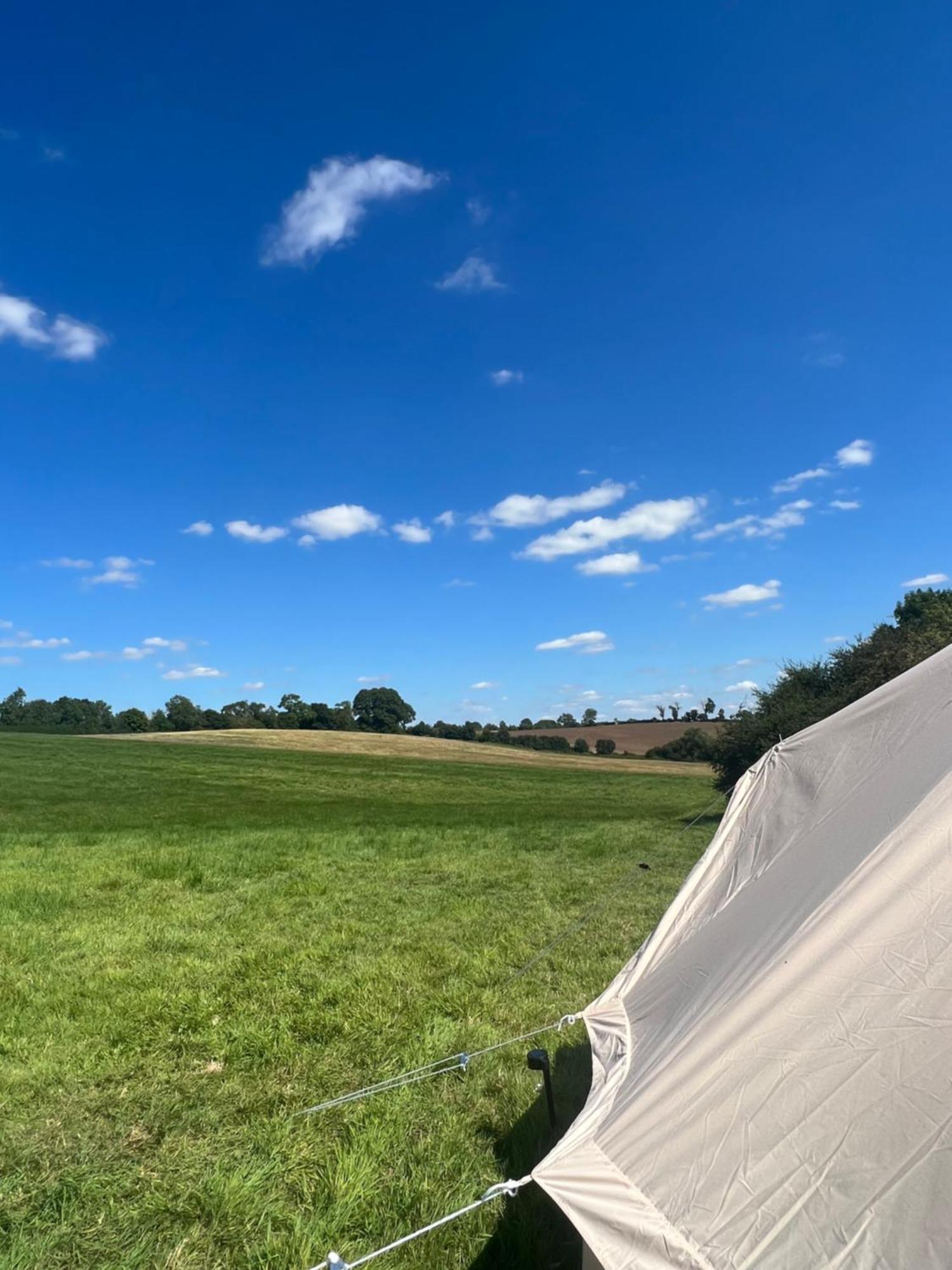 Bell Tent 4M Fossewold Farm Camping Moreton-in-Marsh Extérieur photo